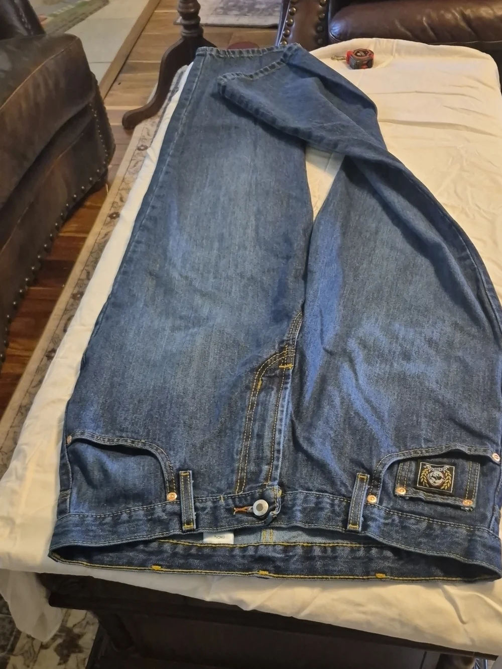 Cinch Jeans  Black Patch.relaxed Fit. 34